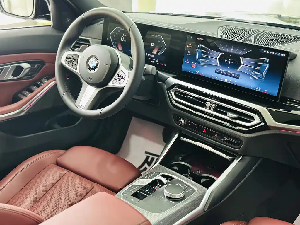 BMW 3 Series 2024 — фото 15