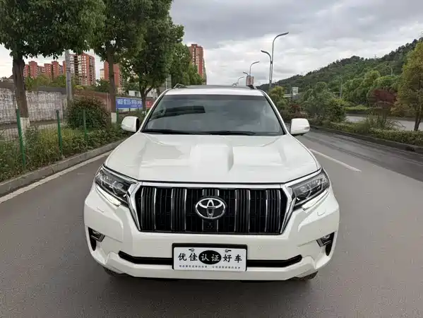 Toyota Prado 2018