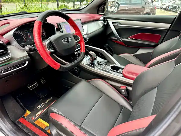 Geely Binyue 2021