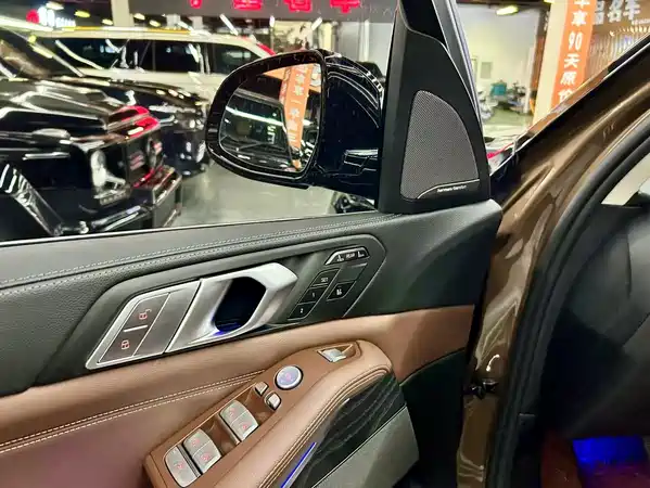 BMW X7 2019