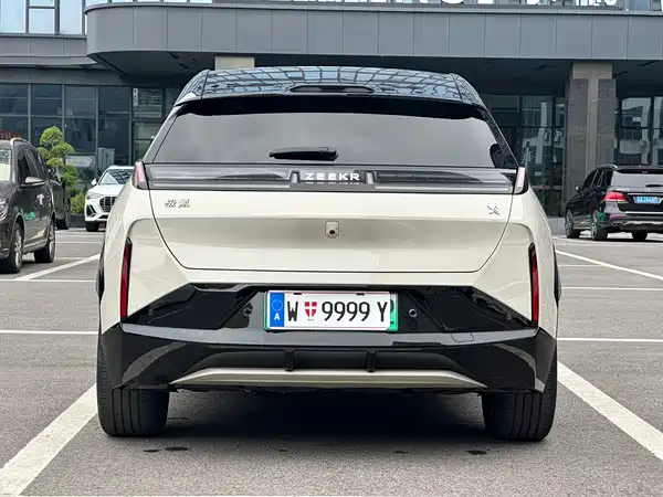 Zeekr X 2023