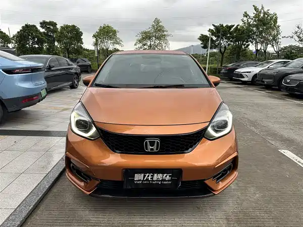 Honda LIFE 2021