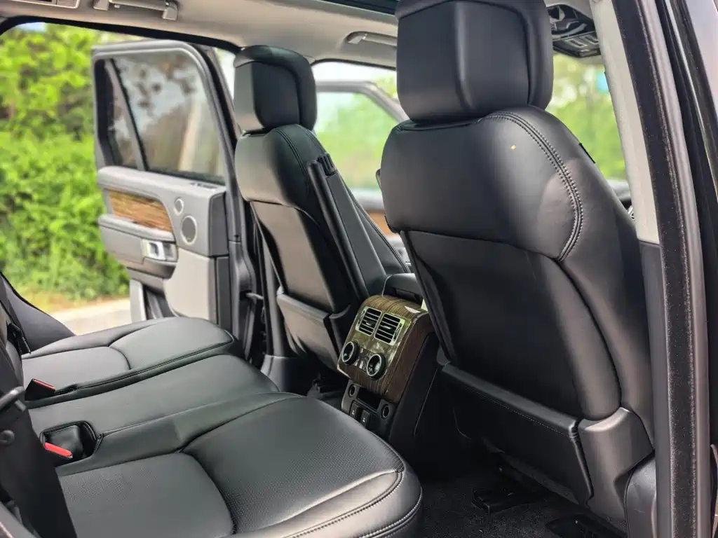 Land Rover Range Rover 2018 — фото 10