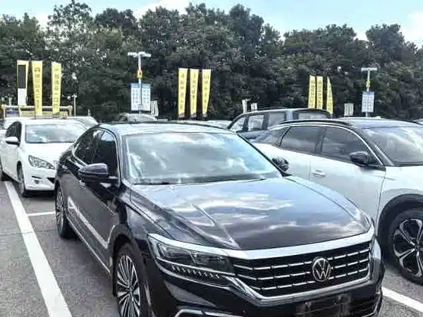 Volkswagen Passat 2021