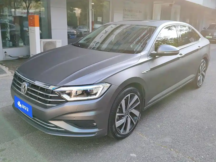 Volkswagen Sagitar 2019