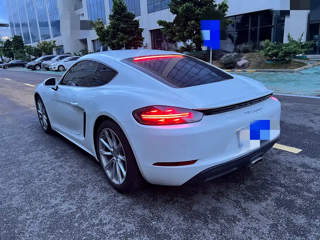Porsche 718 2022 — фото 15
