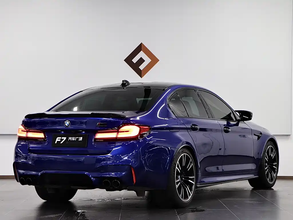 BMW M5 2019 — фото 6
