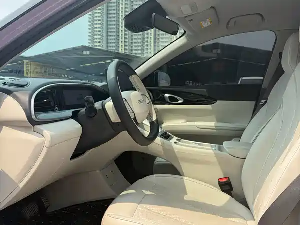 Geely Galaxy Starwish 2025