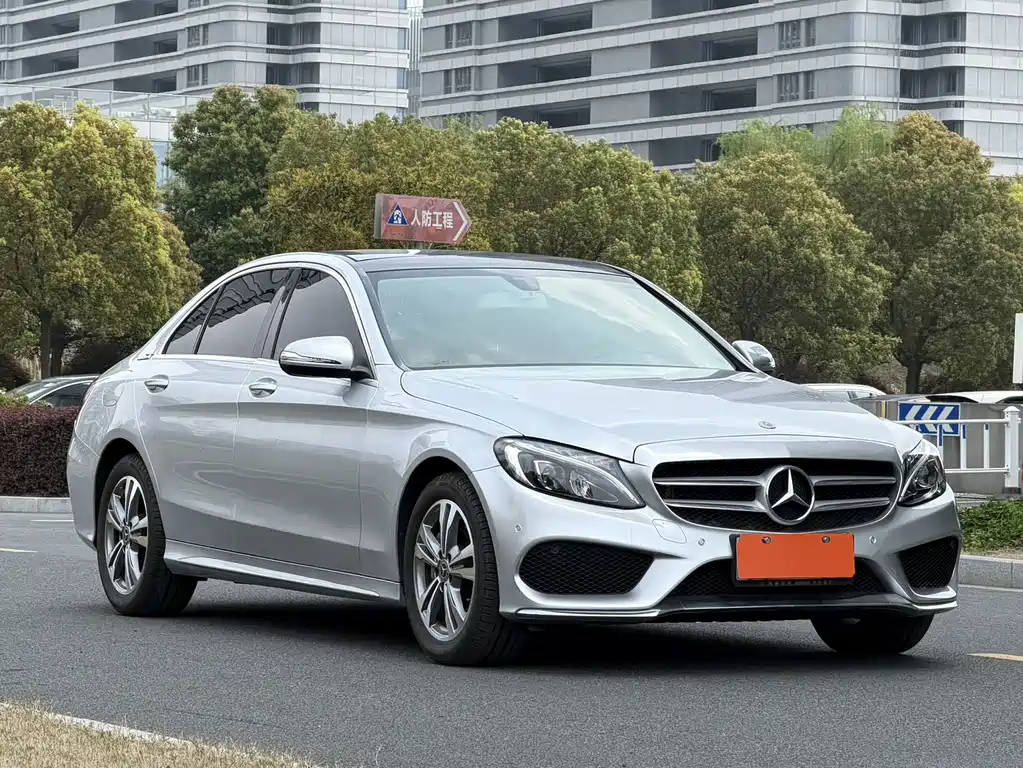 Mercedes-Benz C-Class 2018