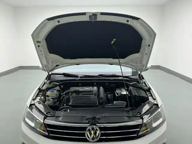 Volkswagen Sagitar 2015 — фото 14