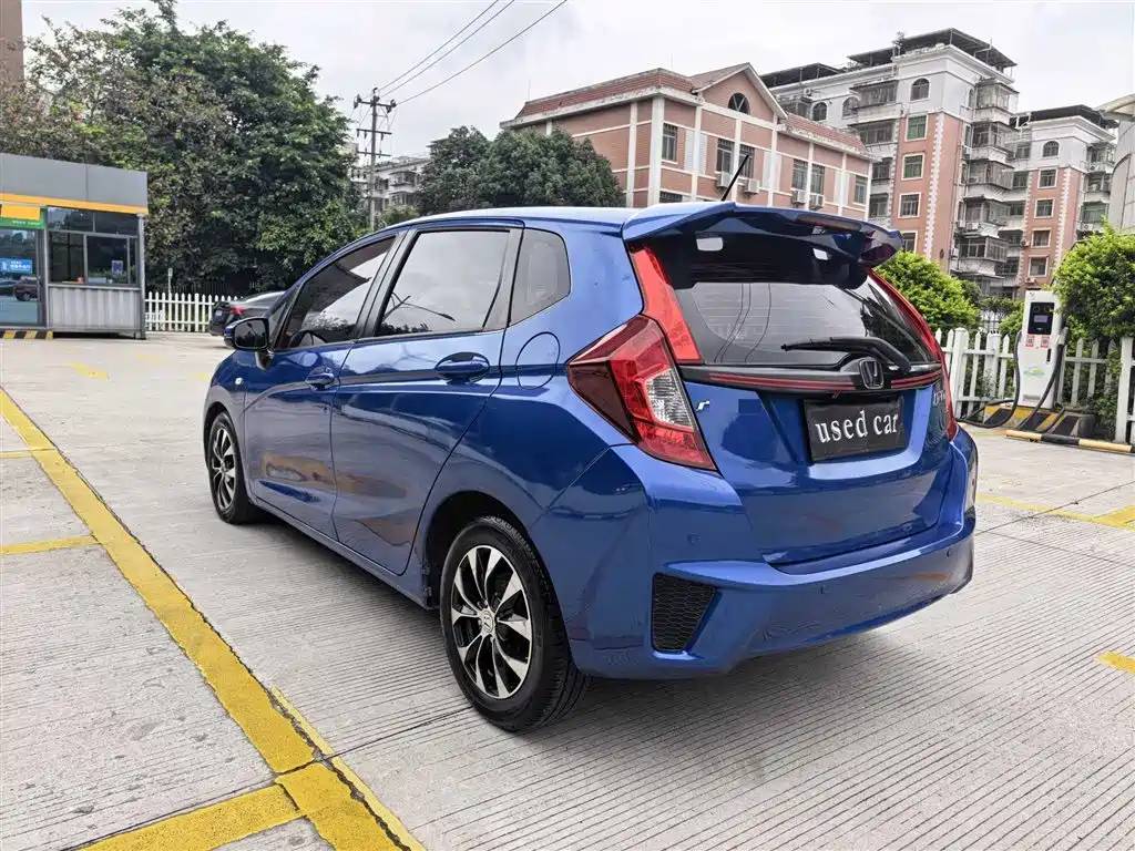 Honda Fit 2017 — фото 5