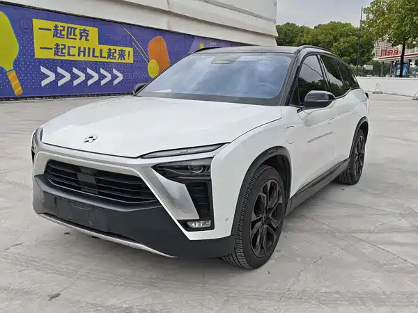 NIO ES8 2020
