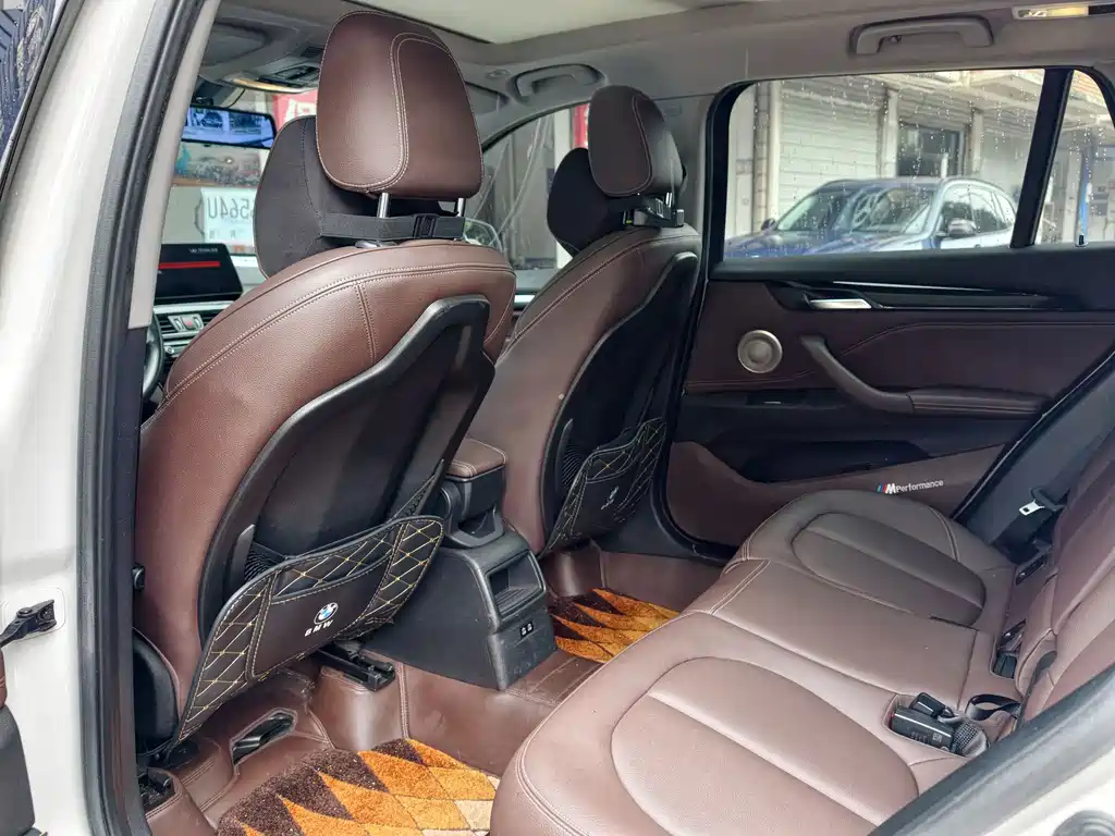 BMW X1 2020 — фото 9