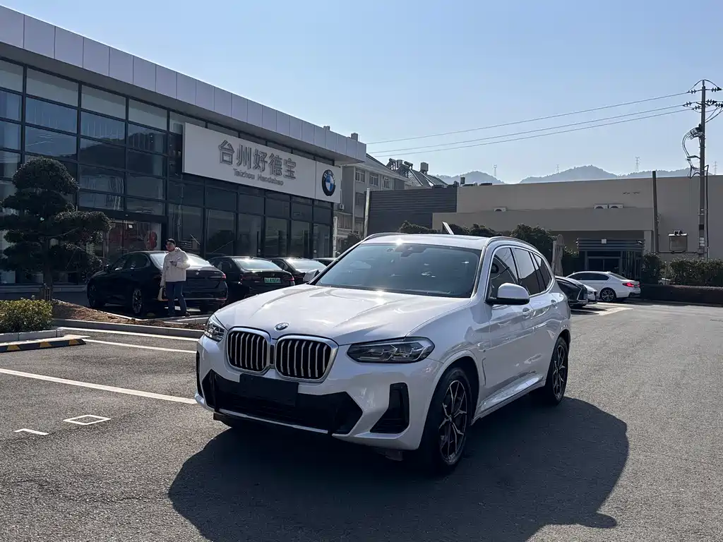 BMW X3 2022 — фото 1