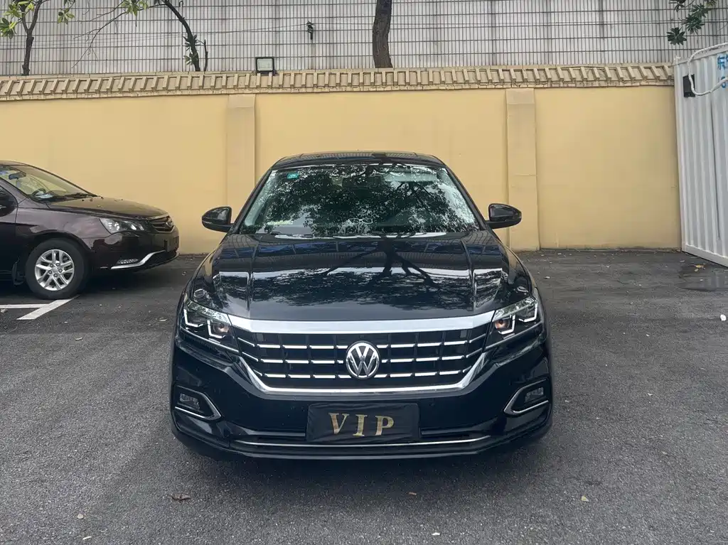 Volkswagen Passat 2019 — фото 2