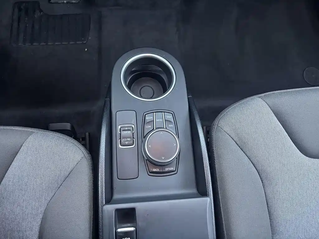 BMW i3 2020 — фото 9