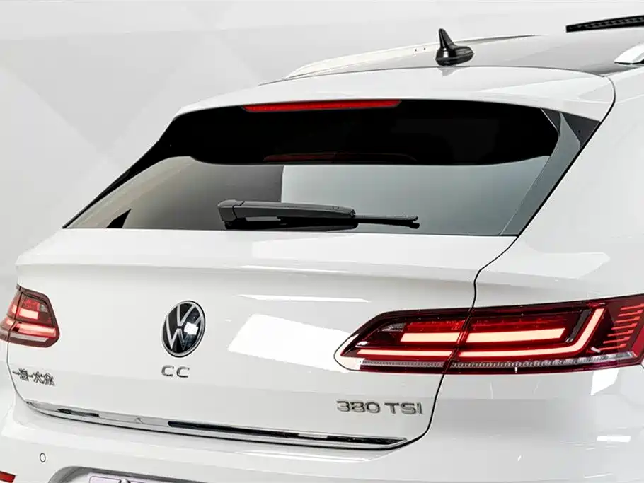 Volkswagen CC 2022 — фото 8