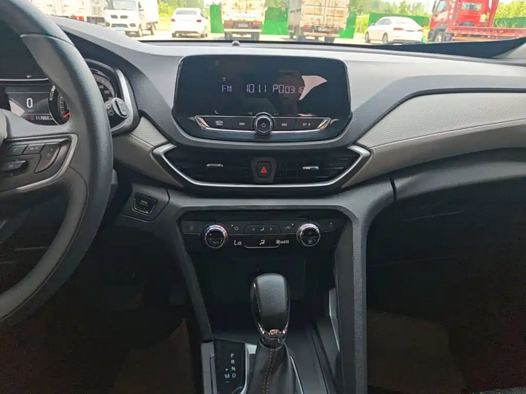 Chevrolet Orlando 2019 — фото 13