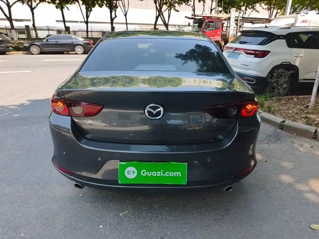 Mazda 3 Angkesela 2020