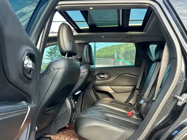 Jeep Cherokee 2019