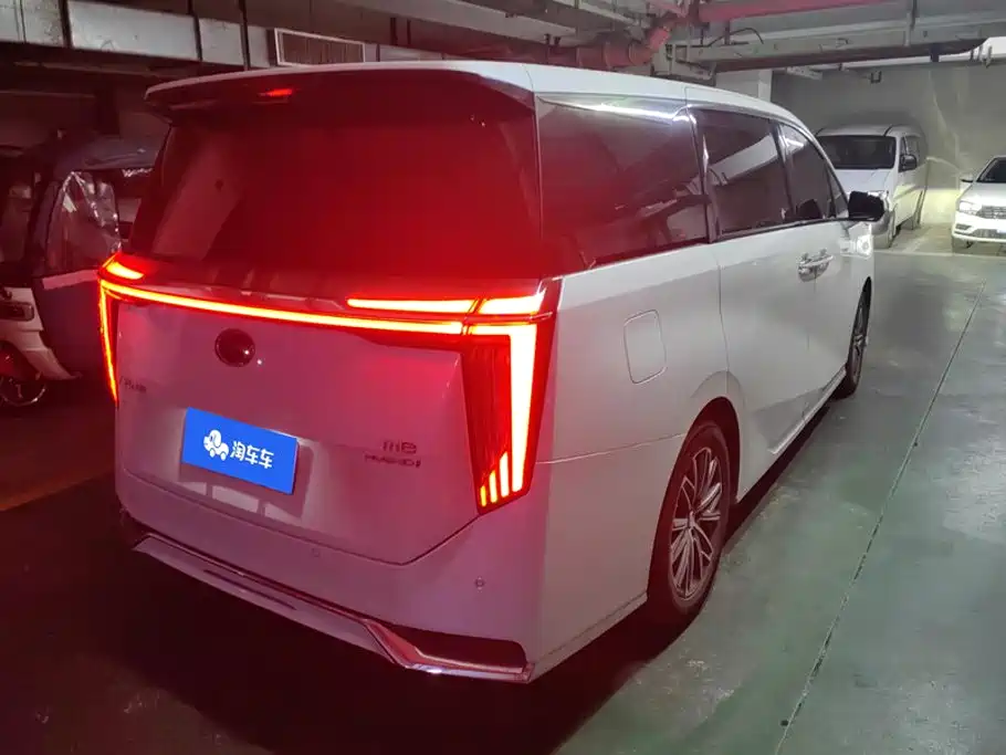 GAC Trumpchi M8 2025 — фото 3