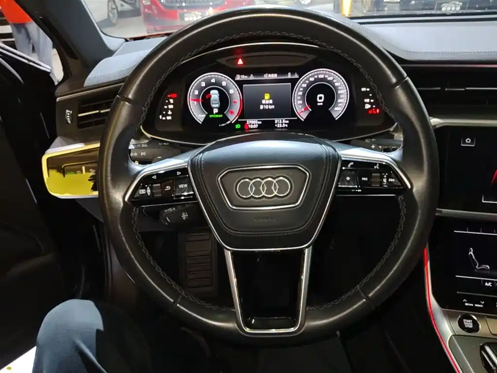 Audi A6L 2025 — фото 11