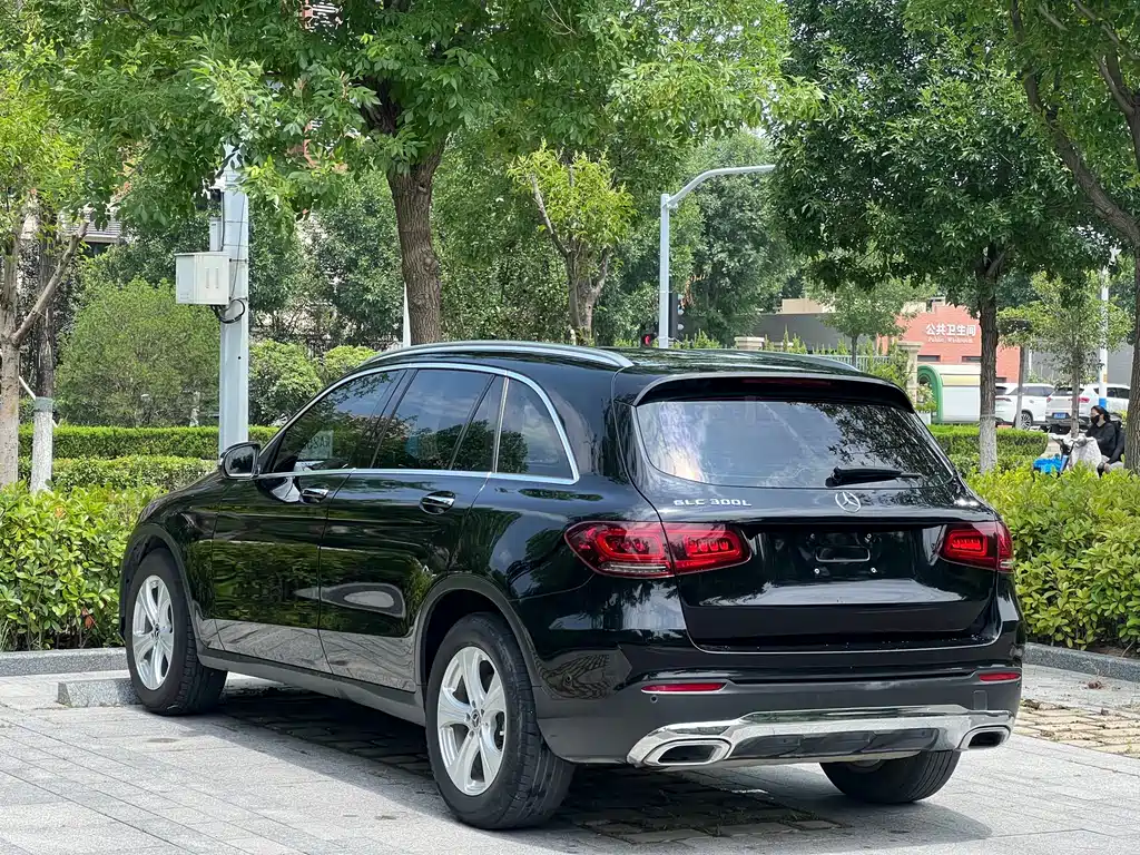 Mercedes-Benz GLC 2020