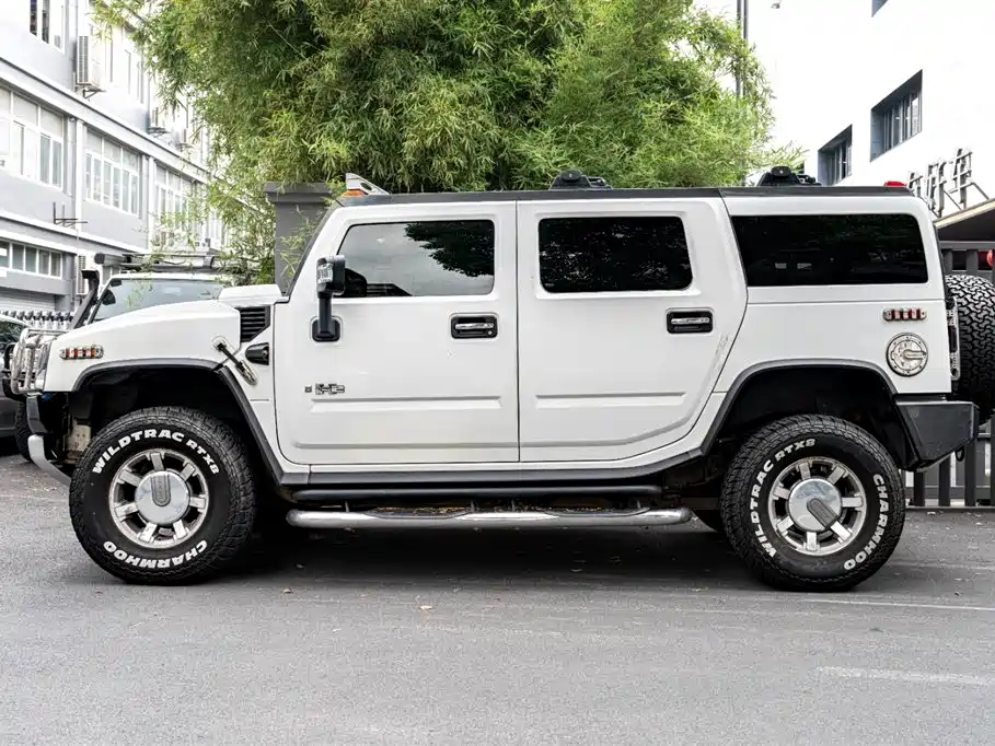 Hummer H2 2009 — фото 3