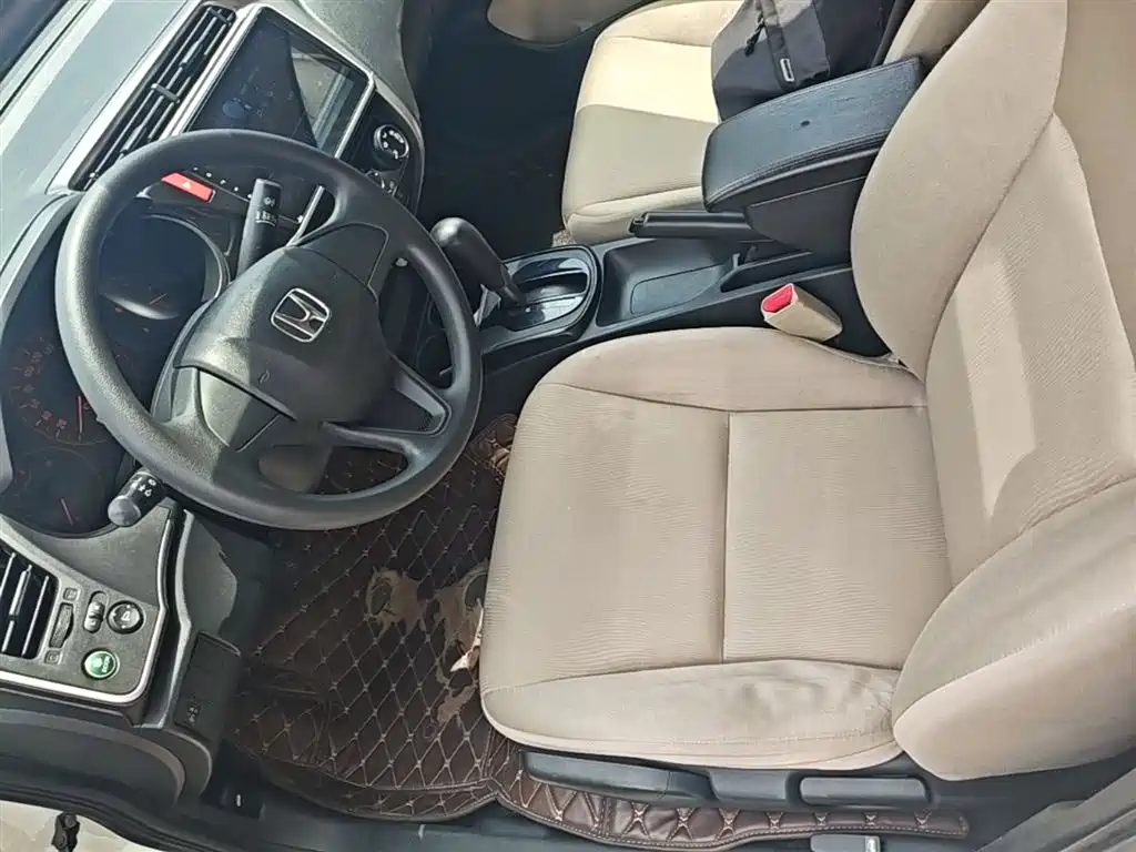 Honda City 2018 — фото 16