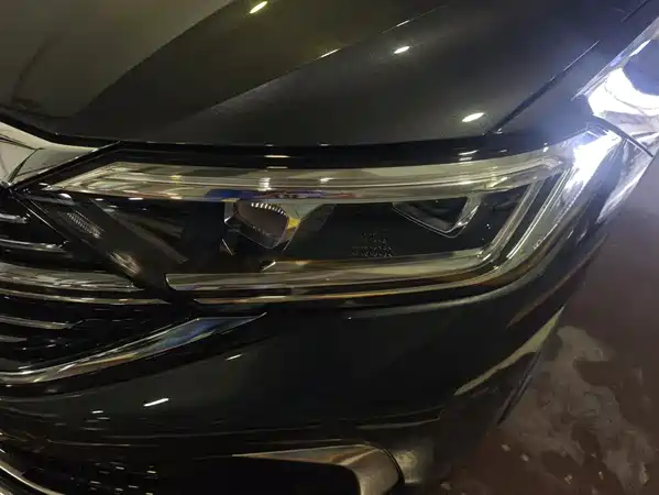 Volkswagen Sagitar 2024