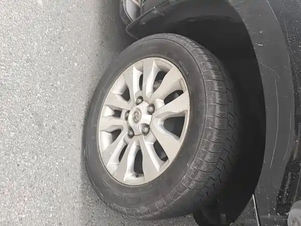 Toyota Sequoia 2012