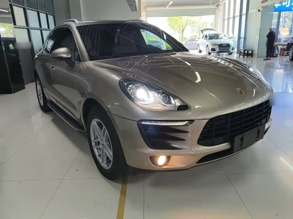 Porsche Macan 2017 — фото 4