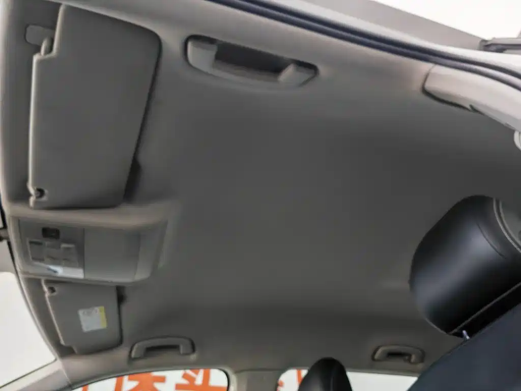 Volkswagen Tiguan L 2017 — фото 14