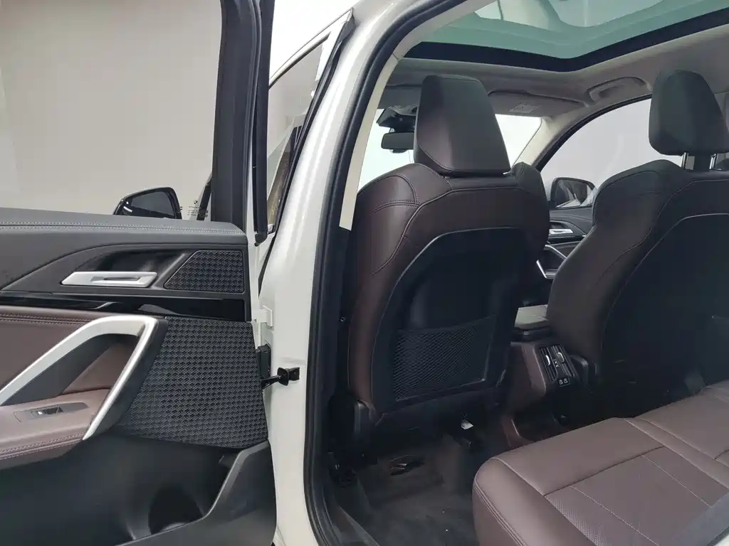 BMW X1 2023 — фото 15