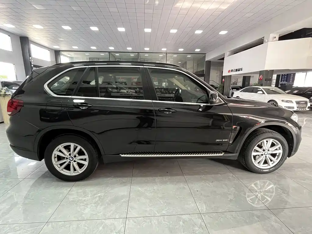 BMW X5 2015 — фото 6