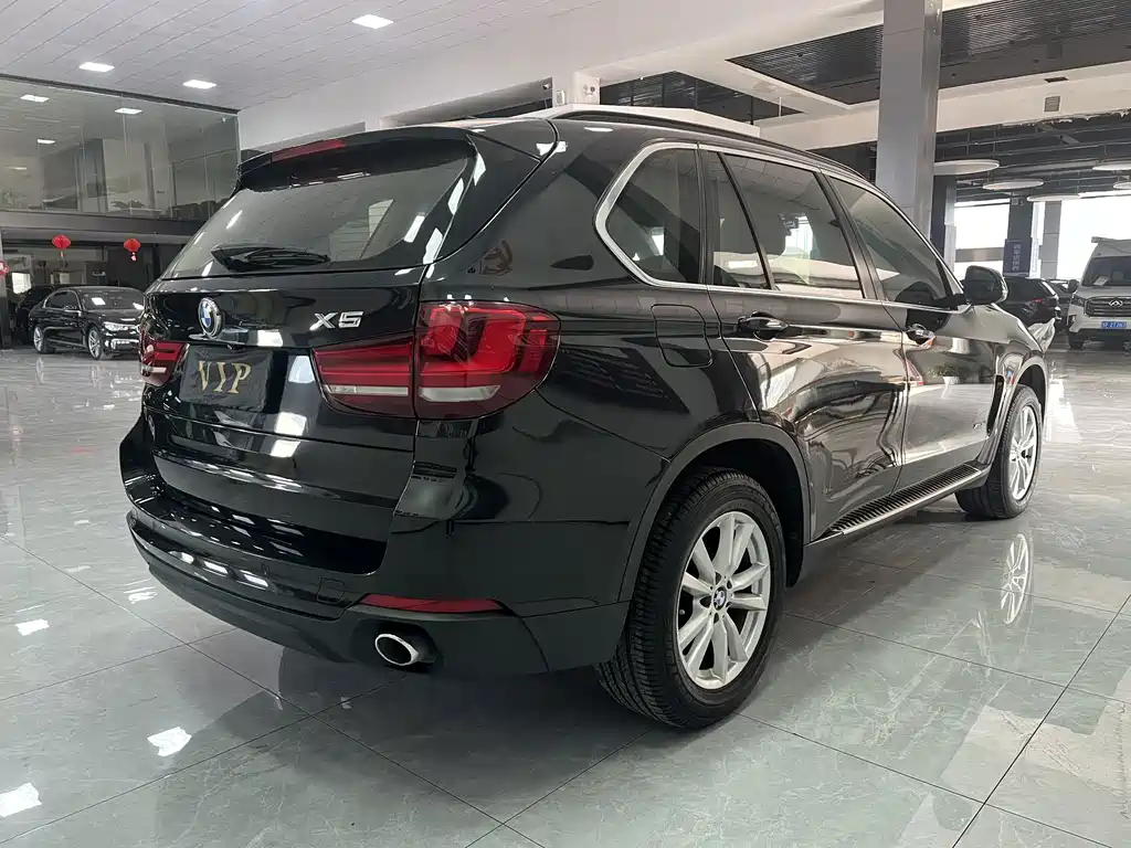 BMW X5 2015 — фото 7