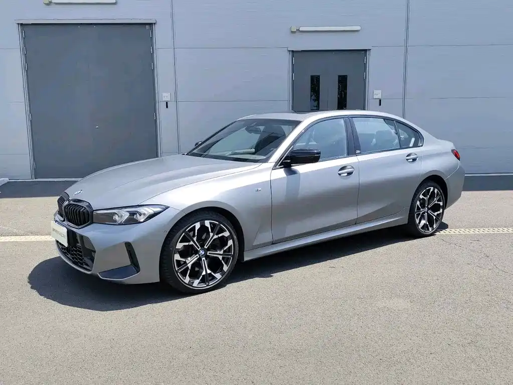 BMW 3 Series 2025