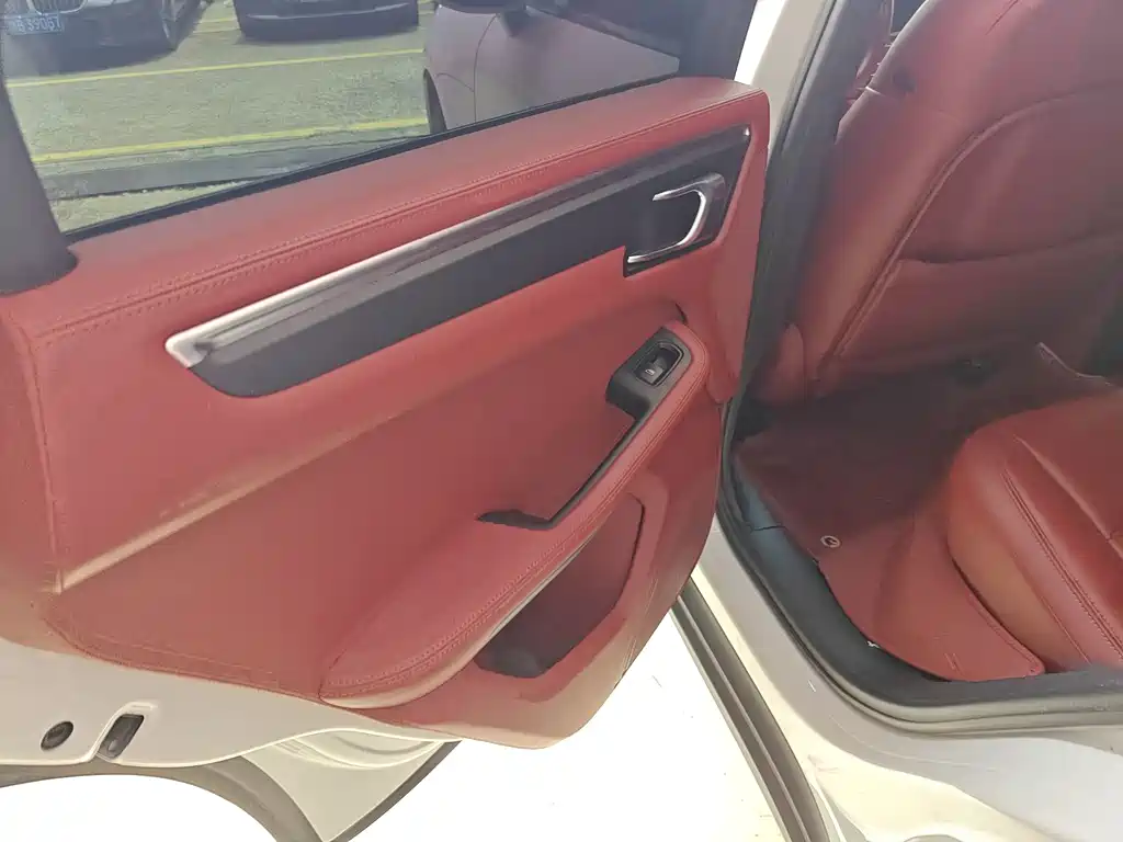 Porsche Macan 2018