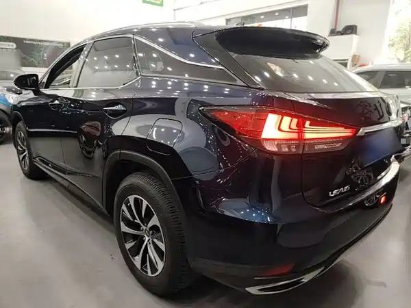 Lexus RX 2020