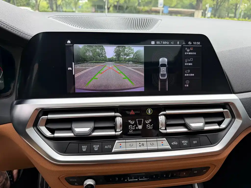 BMW 4 Series 2021 — фото 10