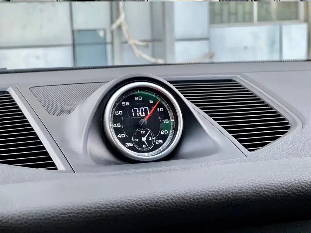 Porsche Macan 2015 — фото 9