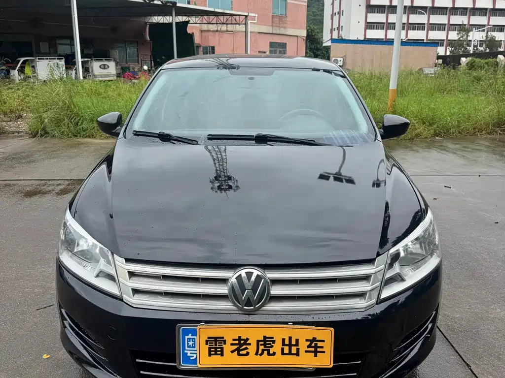Volkswagen Santana 2015