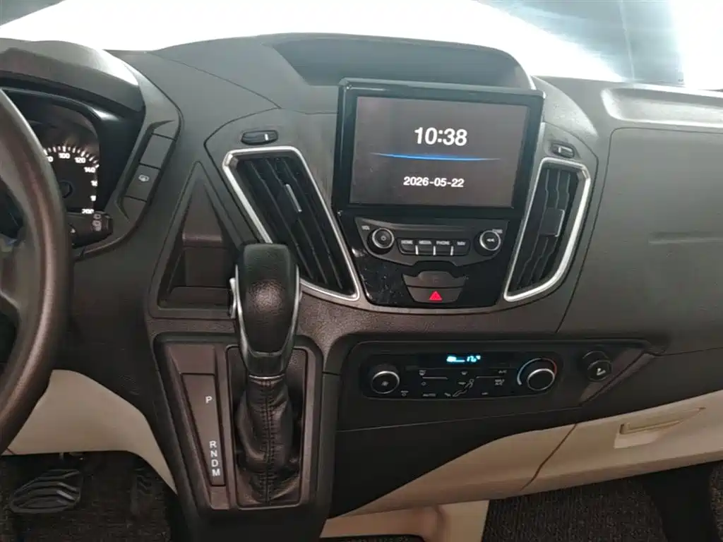Ford Tourneo 2020 — фото 13