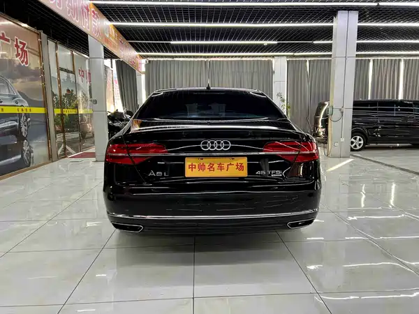 Audi A8 2016