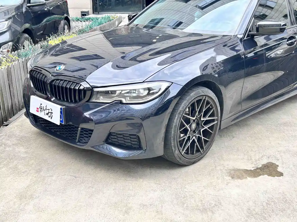 BMW 3 Series 2022