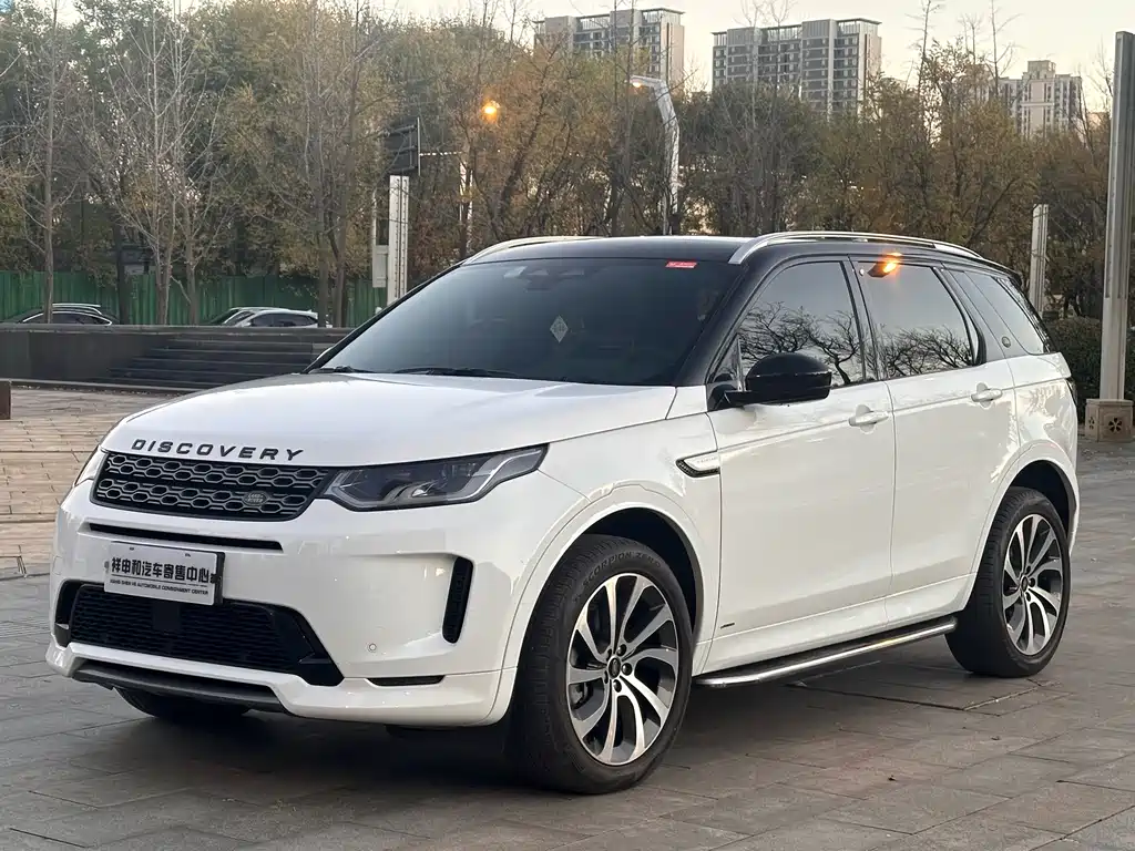 Land Rover Discovery Sport 2022 — фото 1