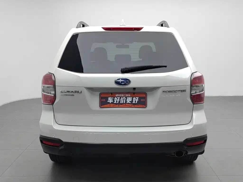 Subaru Forester 2015 — фото 4