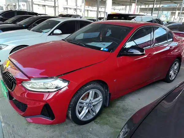 BMW 1 Series 2022