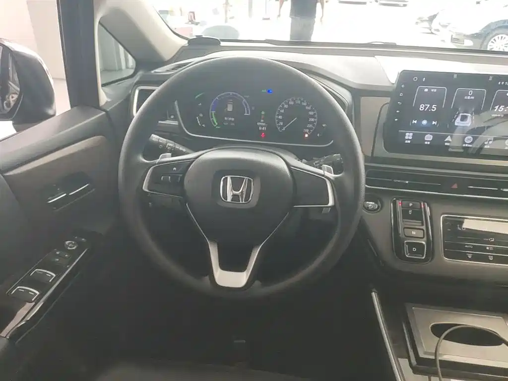 Honda Odyssey 2024 — фото 11