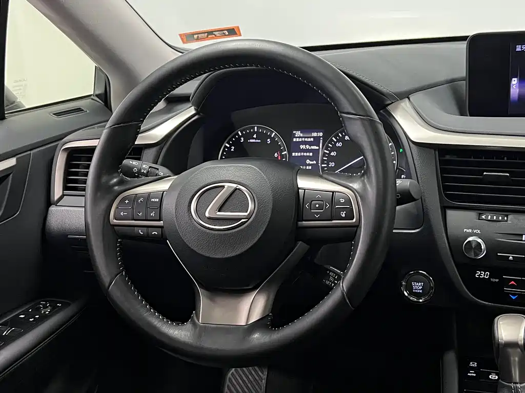 Lexus RX 2017 — фото 19